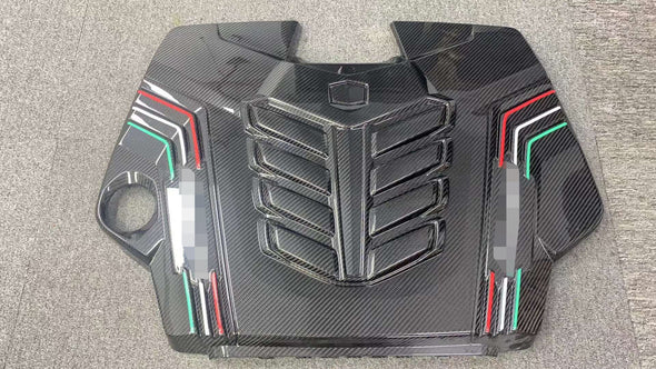 ENGINE COVER FOR LAMBORGHINI URUS 2018+  Material: Dry Carbon Fiber