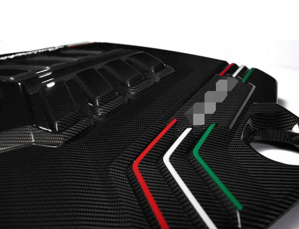 ENGINE COVER FOR LAMBORGHINI URUS 2018+  Material: Dry Carbon Fiber