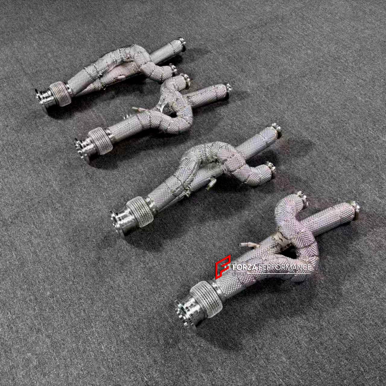 EQUAL DOWNPIPE for LAMBORGHINI AVENTADOR LP700 LP720 LP740 LP750 6.5T

Material: Stainless Steel

NOTE: Professional installation is required.