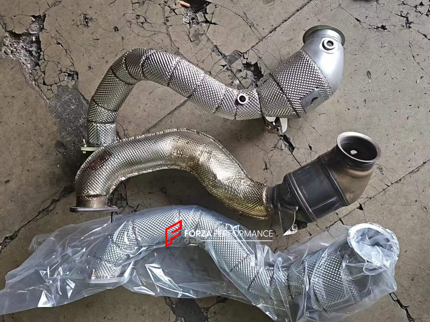 EXHAUST CATLESS CATTED 100/200/300 CELLS DOWNPIPE for ASTON MARTIN DB11/VANTAGE 4.0 M177 2016+