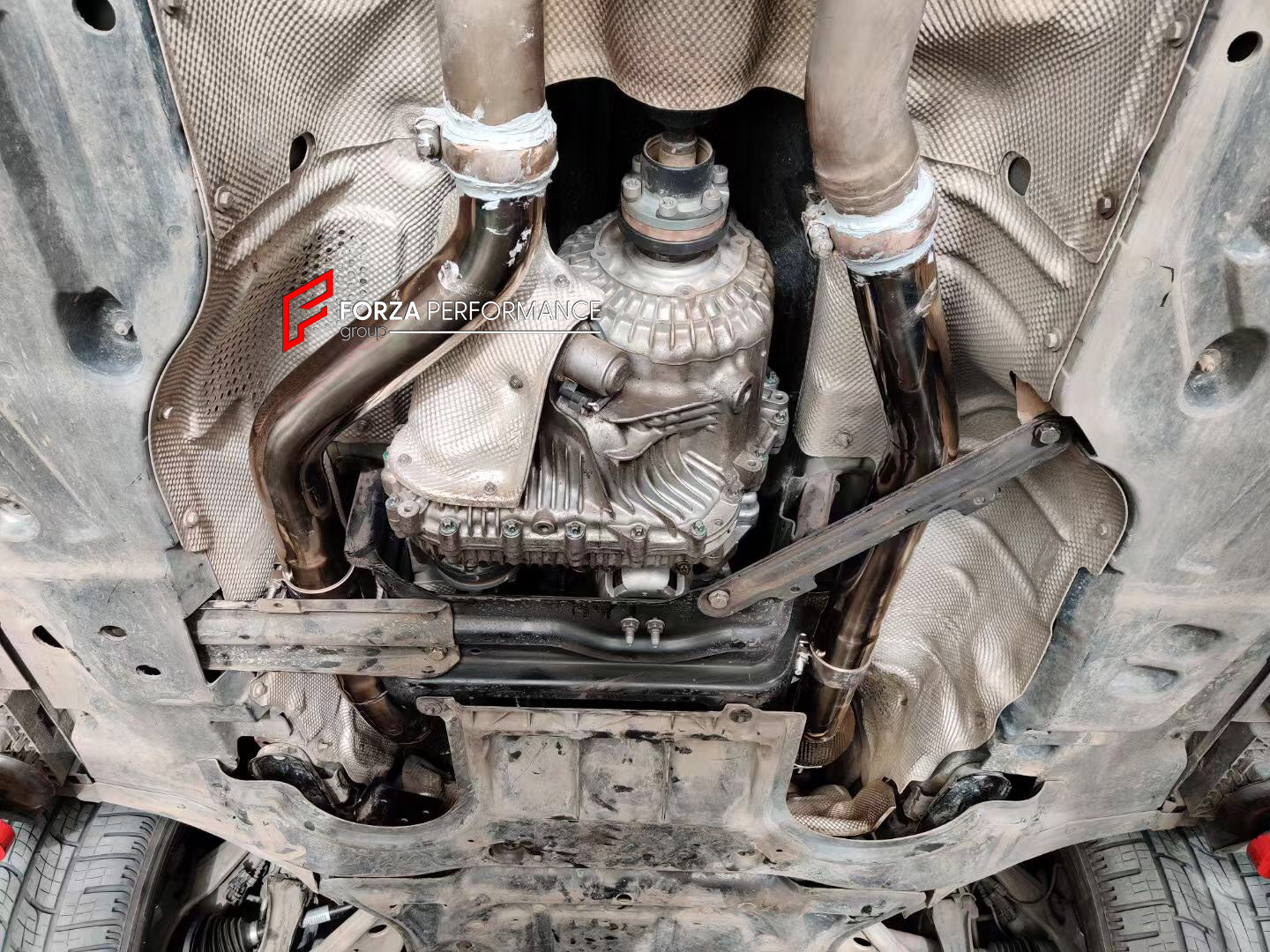 EXHAUST DOWNPIPE or MERCEDES BENZ GL500 X166 4.6T

Set includes:

Downpipe

Material: Stainless steel&nbsp;

NOTE: Professional installation is required.

Why “Contact Us for Pricing”?