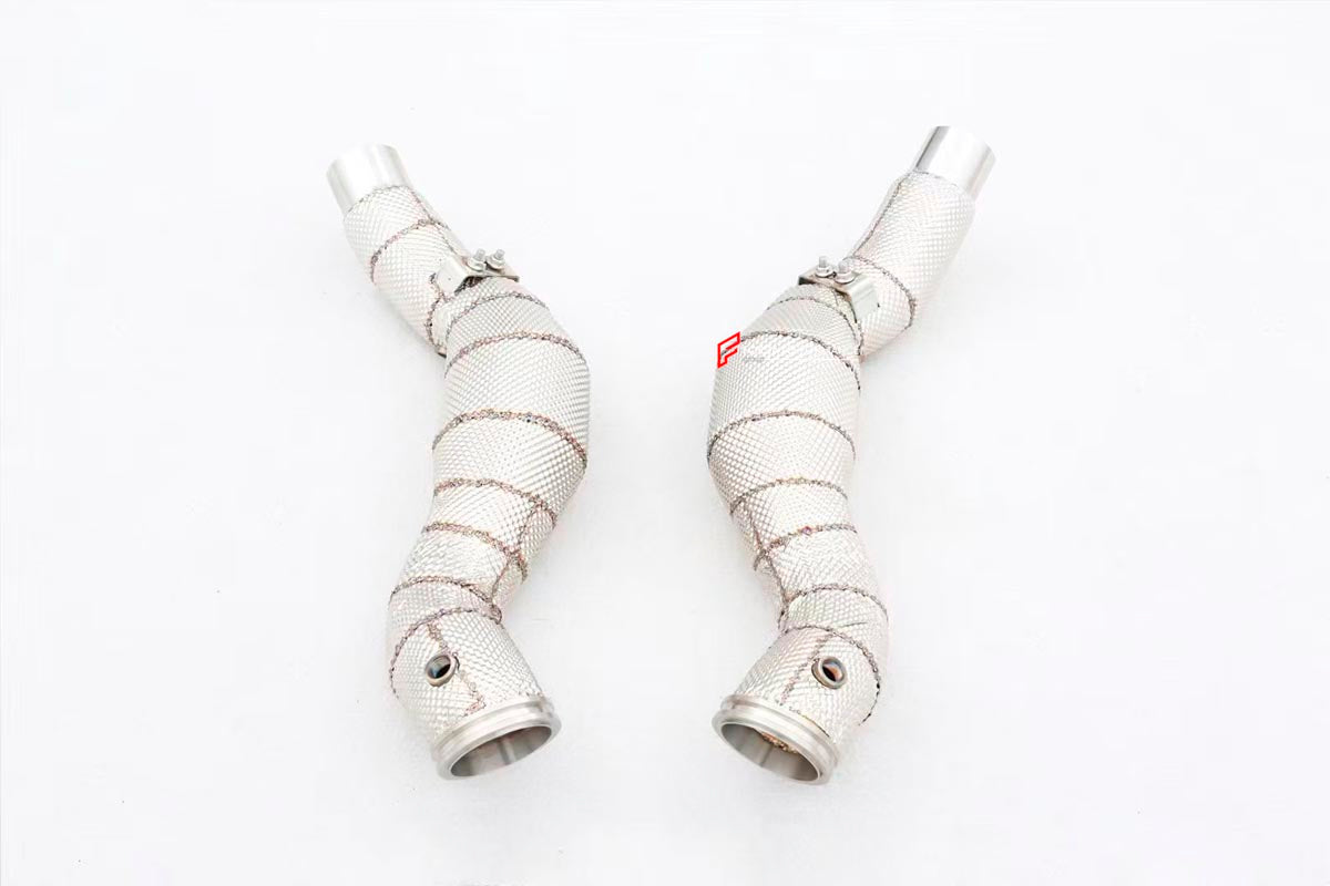 EXHAUST DOWNPIPES WITH HEAT SHIELDS for MASERATI GHIBLI S Q4 M157 3.0T 2013 - 2020 FORZA PERFORMANCE Custom Fit

Set includes:

Downpipes with Heat Shields
Material: Stainless Steel

Production time: 10-15 days

