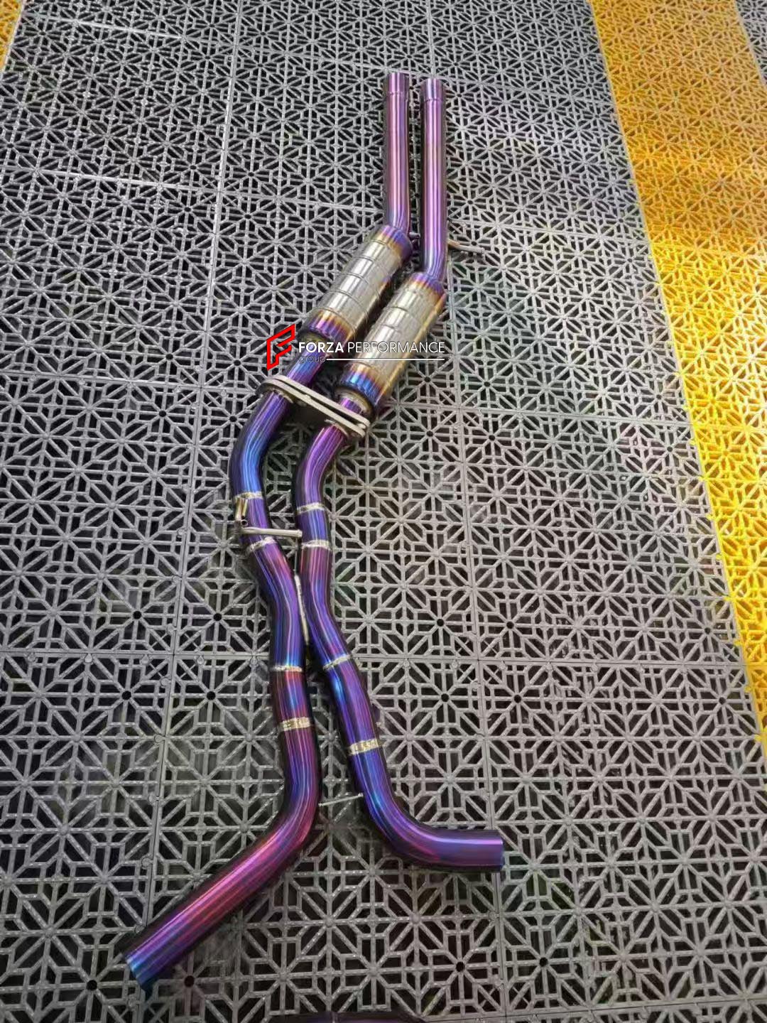 EXHAUST CATBACK MUFFLER for AUDI A7 C8 S-LINE 2019+ 3.0L

Set includes:

Center Pipes
Muffler with Valves
Exhaust Tips
Valve Control Box with Remote Control
Material: Stainless Steel (can be made in Titanium)

Production time: 10–15 days