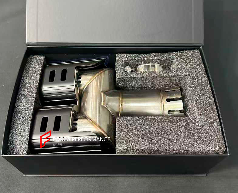EXHAUST TIP for TOYOTA LAND CRUISER 250 LC 250 2023+

Set includes:

Exhaust Tip

Material: Steel

Note: Professional installation is required.