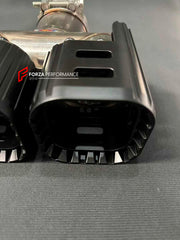 EXHAUST TIP for TOYOTA LAND CRUISER 250 LC 250 2023+

Set includes:

Exhaust Tip

Material: Steel

Note: Professional installation is required.