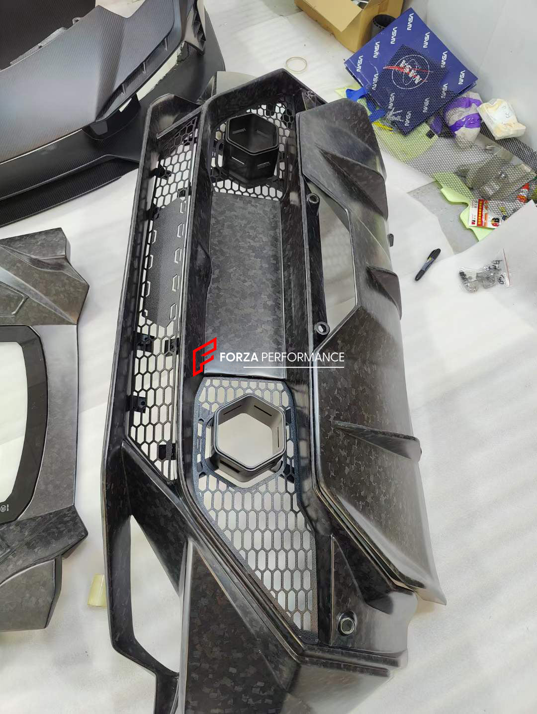 Dry Carbon Fiber Rear Bumper Tecnica Style for Lamborghini Huracan LP580 LP610 EVO 2014+
