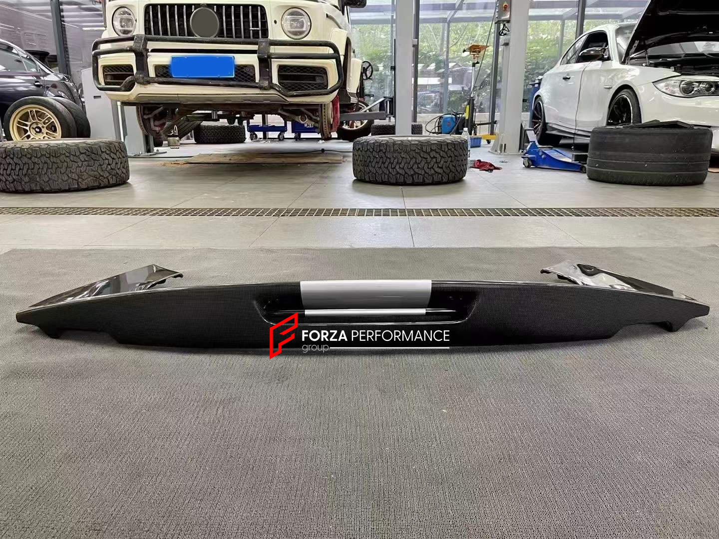 ASSETTO FIORANO DRY CARBON FIBER REAR SPOILER FOR FERRARI SF90 