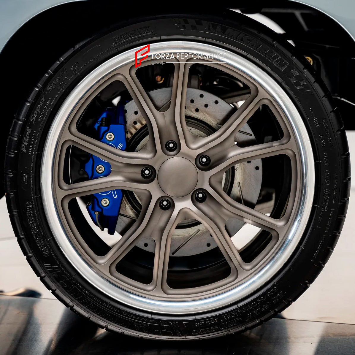 We manufactured premium quality forged wheels rims for our client's CHEVROLET CORVETTE C2 1963 with the following specifications:

THIS WHEEL DESIGN CAN BE CUSTOM-MADE FOR YOUR CAR IN ANY SIZE AND COLOR OPTIONS
Available in monoblock, 2-piece, 3-piece, duoblock, beadlock
3D wheel renderings are provided according to the exact dimensions and specifications requested by the client, ensuring proper fitment for their car prior to production

OPTIONS:&nbsp;

Brushed, polished, chrome, dual-color, milled face&nbs