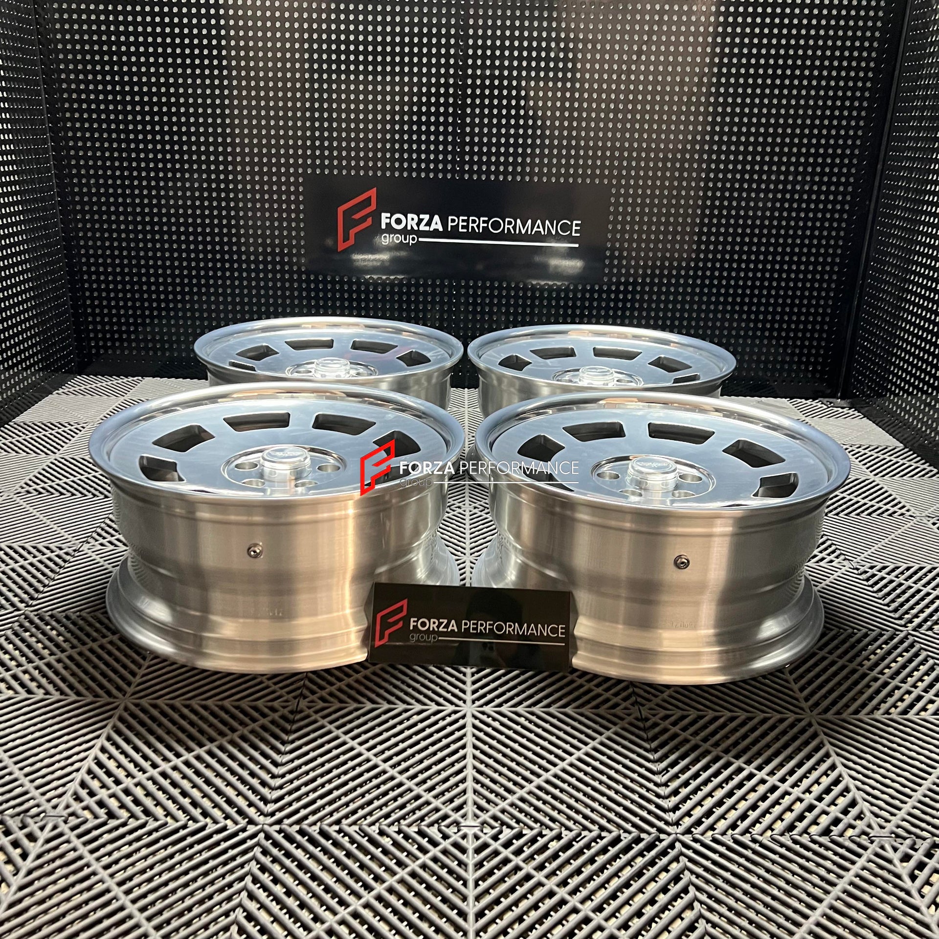 FORGED CLASSIC WHEELS RIMS for CHEVROLET CORVETTE C3 1968 - 1982 FORZA PERFORMANCE 14008687, 363768