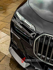 DRY CARBON BODY KIT for BMW 7 SERIES G70 2022+

Set includes:

Front Lip
Front Bumper Trims
Front Bumper Air Vent Covers
Side Mirror Covers
Side Trims
Side Skirts
Roof Spoiler
Rear Spoiler
Rear Diffuser

Material: Dry Carbon