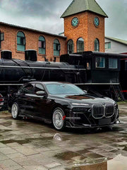 DRY CARBON BODY KIT for BMW 7 SERIES G70 2022+

Set includes:

Front Lip
Front Bumper Trims
Front Bumper Air Vent Covers
Side Mirror Covers
Side Trims
Side Skirts
Roof Spoiler
Rear Spoiler
Rear Diffuser

Material: Dry Carbon