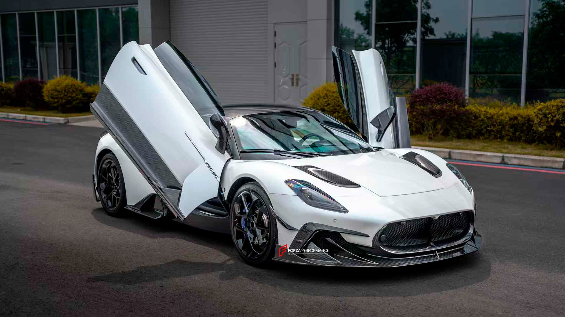MANSORY STYLE DRY CARBON BODY KIT for MASERATI MC20 2020+

Set includes:


Front Lip
Front Bumper Trims
Front Canards
Hood / Bonnet
Hood Air Vents
Side Mirror Covers
Side Skirts
Rear Spoiler
Rear Diffuser

Material: Dry Carbon

Note: Professional installation is required.