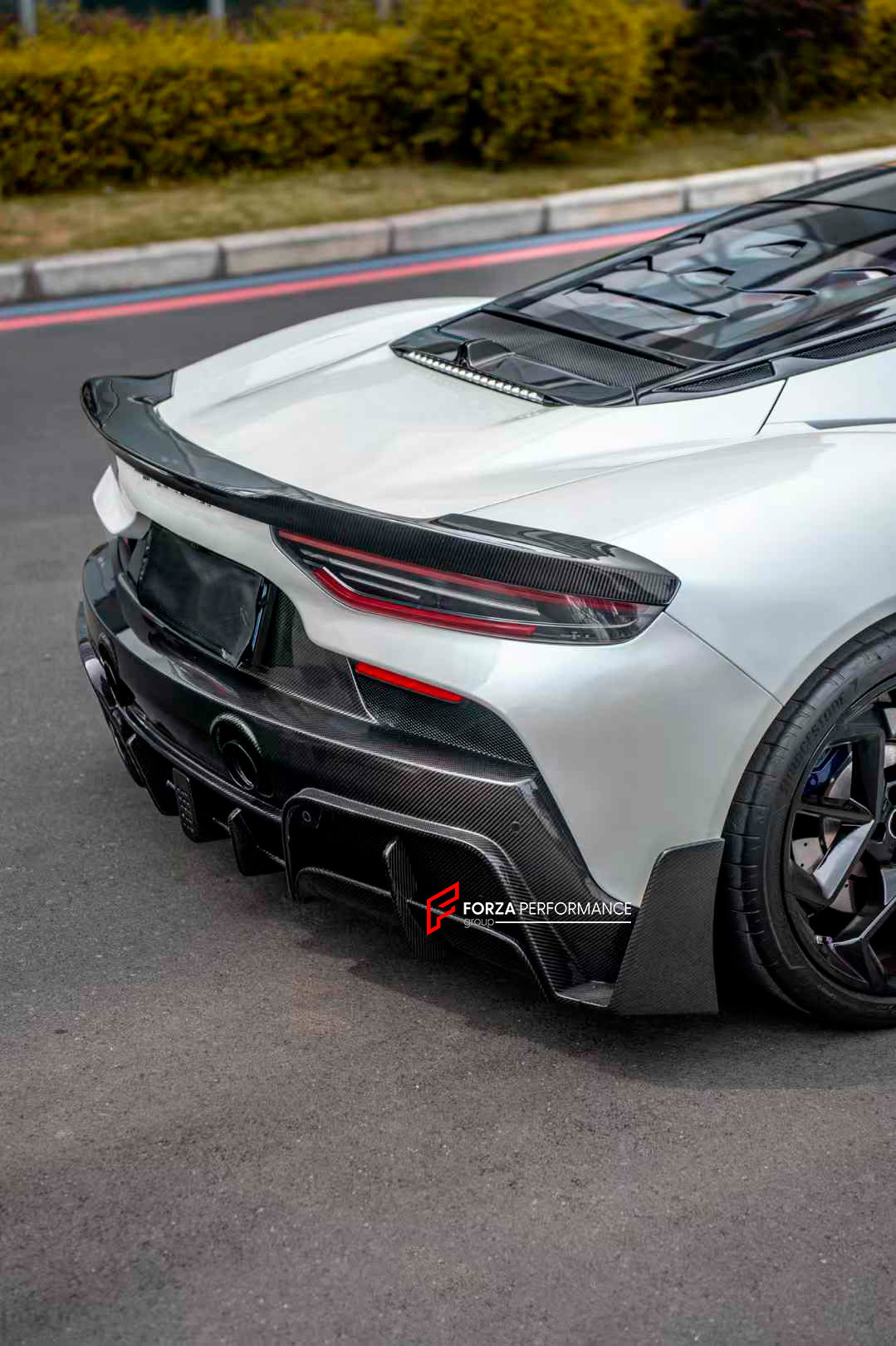 MANSORY STYLE DRY CARBON BODY KIT for MASERATI MC20 2020+

Set includes:


Front Lip
Front Bumper Trims
Front Canards
Hood / Bonnet
Hood Air Vents
Side Mirror Covers
Side Skirts
Rear Spoiler
Rear Diffuser

Material: Dry Carbon

Note: Professional installation is required.