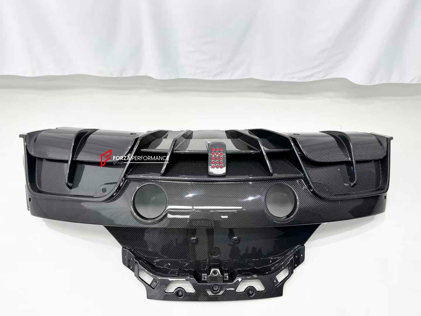 MANSORY STYLE DRY CARBON BODY KIT for MASERATI MC20 2020+

Set includes:


Front Lip
Front Bumper Trims
Front Canards
Hood / Bonnet
Hood Air Vents
Side Mirror Covers
Side Skirts
Rear Spoiler
Rear Diffuser

Material: Dry Carbon

Note: Professional installation is required.