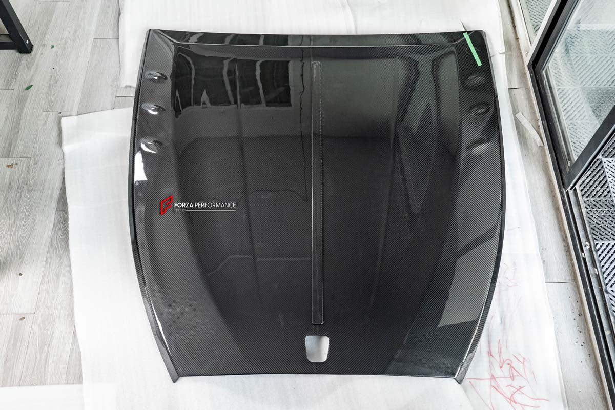  DRY CARBON FIBER BODY KIT for ROLLS ROYCE SPECTRE 2023+ 

Set includes:

Front Lip
Front Bumper Trims
Hood/Bonnet
Side Fender Vents
Side Skirts
Rear Spoiler
Rear Diffuser

Material: Carbon Fiber