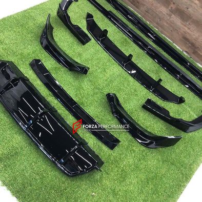 AERO BODY KIT for BMW X6 G06  Set includes:  Front Lip Side Skirts Rear Diffuser