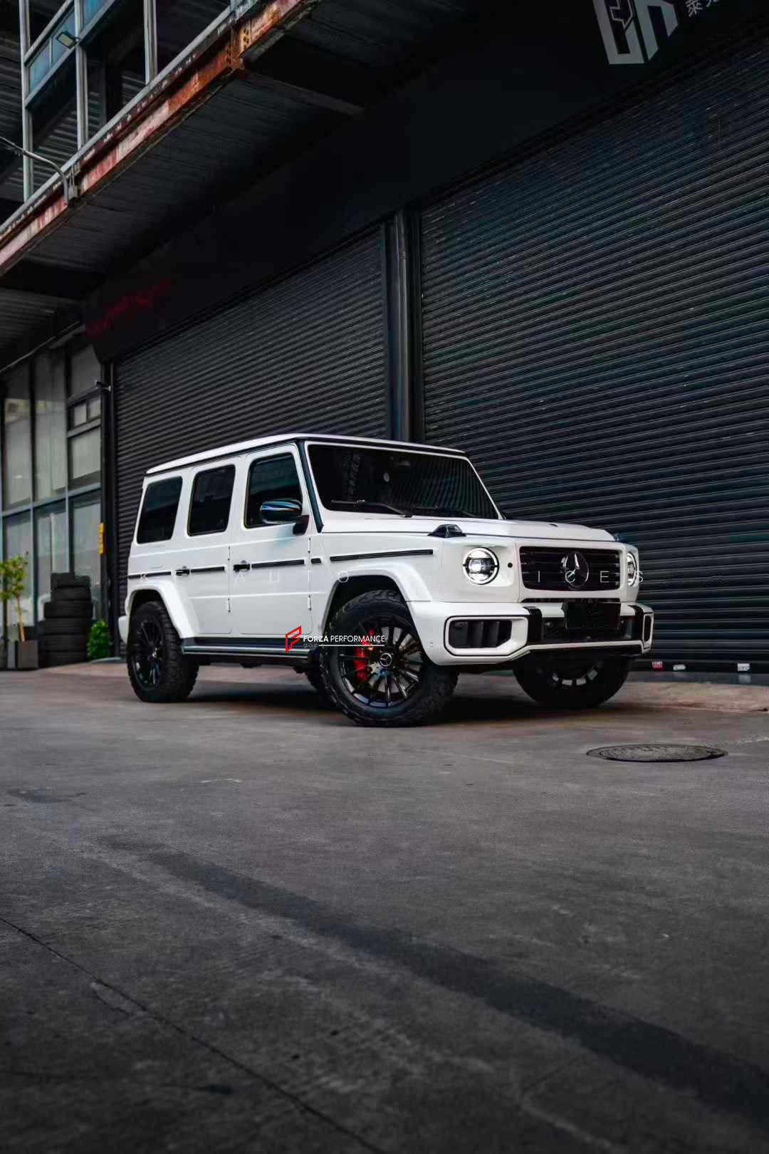 We manufacture premium quality carbon ceramic brakes discs rotors for MERCEDES BENZ G CLASS G500 G550 G350 G450D W465 2024+ in any size

Specification:

Authentic AP Racing CP8520 6 Pot Front Brake Calipers
Front disc: 390 mm, thickness 36 mm


Includes: brake disсs / rotors, brake pads, brackets for calipers, hoses.

BRAKE DISCS ROTORS CAN BE MADE FOR YOUR CAR IN ANY SIZE AND UPGRADED FROM IRON / STEEL DISCS TO CARBON CERAMIC

PLEASE INCLUDE YOUR CAR VIN, MODEL, YEAR AND WHEELS SIZE.

Note: Professional in