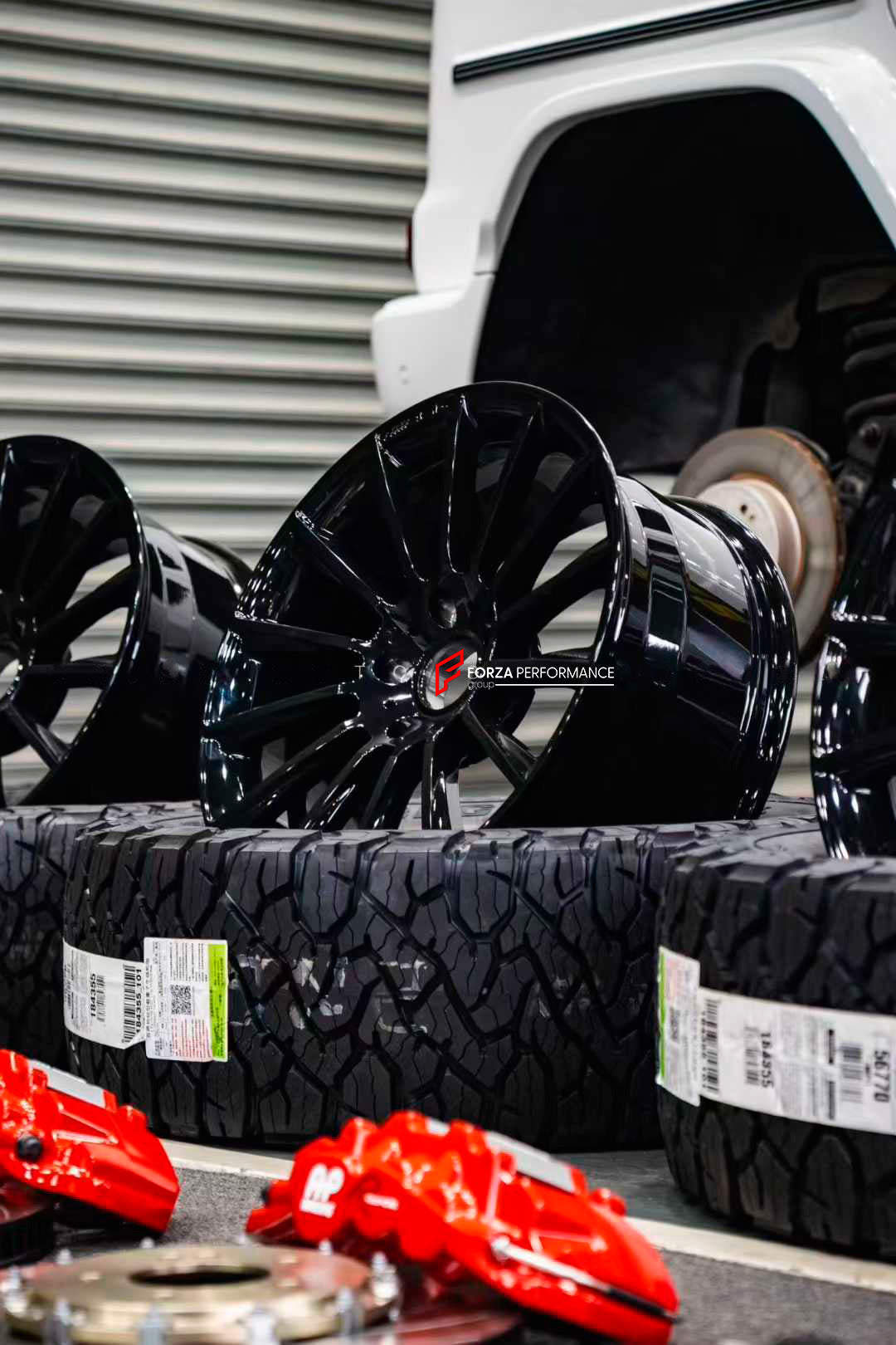 We manufacture premium quality carbon ceramic brakes discs rotors for MERCEDES BENZ G CLASS G500 G550 G350 G450D W465 2024+ in any size

Specification:

Authentic AP Racing CP8520 6 Pot Front Brake Calipers
Front disc: 390 mm, thickness 36 mm


Includes: brake disсs / rotors, brake pads, brackets for calipers, hoses.

BRAKE DISCS ROTORS CAN BE MADE FOR YOUR CAR IN ANY SIZE AND UPGRADED FROM IRON / STEEL DISCS TO CARBON CERAMIC

PLEASE INCLUDE YOUR CAR VIN, MODEL, YEAR AND WHEELS SIZE.

Note: Professional in