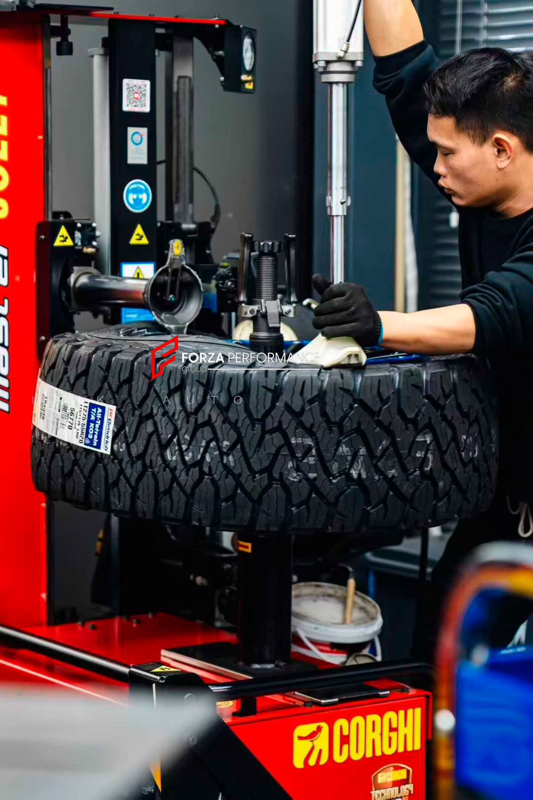 We manufacture premium quality carbon ceramic brakes discs rotors for MERCEDES BENZ G CLASS G500 G550 G350 G450D W465 2024+ in any size

Specification:

Authentic AP Racing CP8520 6 Pot Front Brake Calipers
Front disc: 390 mm, thickness 36 mm


Includes: brake disсs / rotors, brake pads, brackets for calipers, hoses.

BRAKE DISCS ROTORS CAN BE MADE FOR YOUR CAR IN ANY SIZE AND UPGRADED FROM IRON / STEEL DISCS TO CARBON CERAMIC

PLEASE INCLUDE YOUR CAR VIN, MODEL, YEAR AND WHEELS SIZE.

Note: Professional in