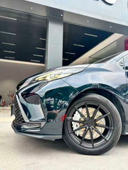 We manufacture premium quality carbon ceramic brakes discs rotors for TOYOTA SIENNA IV XL40 2021+ in any size

Specification:

Authentic AP Racing CP8521 Pot Front Brake Calipers
Front disc: 390 mm, thickness 36 mm


Includes: brake disсs / rotors, brake pads, brackets for calipers, hoses.

BRAKE DISCS ROTORS CAN BE MADE FOR YOUR CAR IN ANY SIZE AND UPGRADED FROM IRON / STEEL DISCS TO CARBON CERAMIC

PLEASE INCLUDE YOUR CAR VIN, MODEL, YEAR AND WHEELS SIZE.

Note: Professional installation required. Sometim