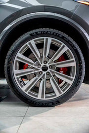 FRONT BIG BRAKE KIT BBK for LIXIANG LI L9 2022+

Forza Performance Group offers various types of big brake kits, all types of aftermarket brake calipers, as well as genuine original brands of all types, such as AP Racing, Brembo, Akebono, AMG, M Performance, Audi, Porsche, Lamborghini, Toyota TRD, etc.

Current set includes:

2x Authentic AP Racing CP8520 6 Pot Front Brake Calipers

2x Front Brake Discs 410 mm

2x Brake Caliper Adapters
2x Brake Pads


PLEASE INCLUDE YOUR VIN, MODEL AND YEAR WHEN PURCHASING