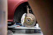 FRONT BIG BRAKE KIT BBK for MERCEDES-BENZ E-CLASS E300 W214 2023+

Forza Performance Group offers various types of big brake kits, all types of aftermarket brake calipers, as well as genuine original brands of all types, such as AP Racing, Brembo, Akebono, AMG, M Performance, Audi, Porsche, Lamborghini, Toyota TRD, etc.

Current set includes:

2xAuthentic AP Racing CP9562 6 PotFront Brake Calipers

2x Front Brake Discs 390 mm

2x Brake Caliper Adapters
2x Brake Pads