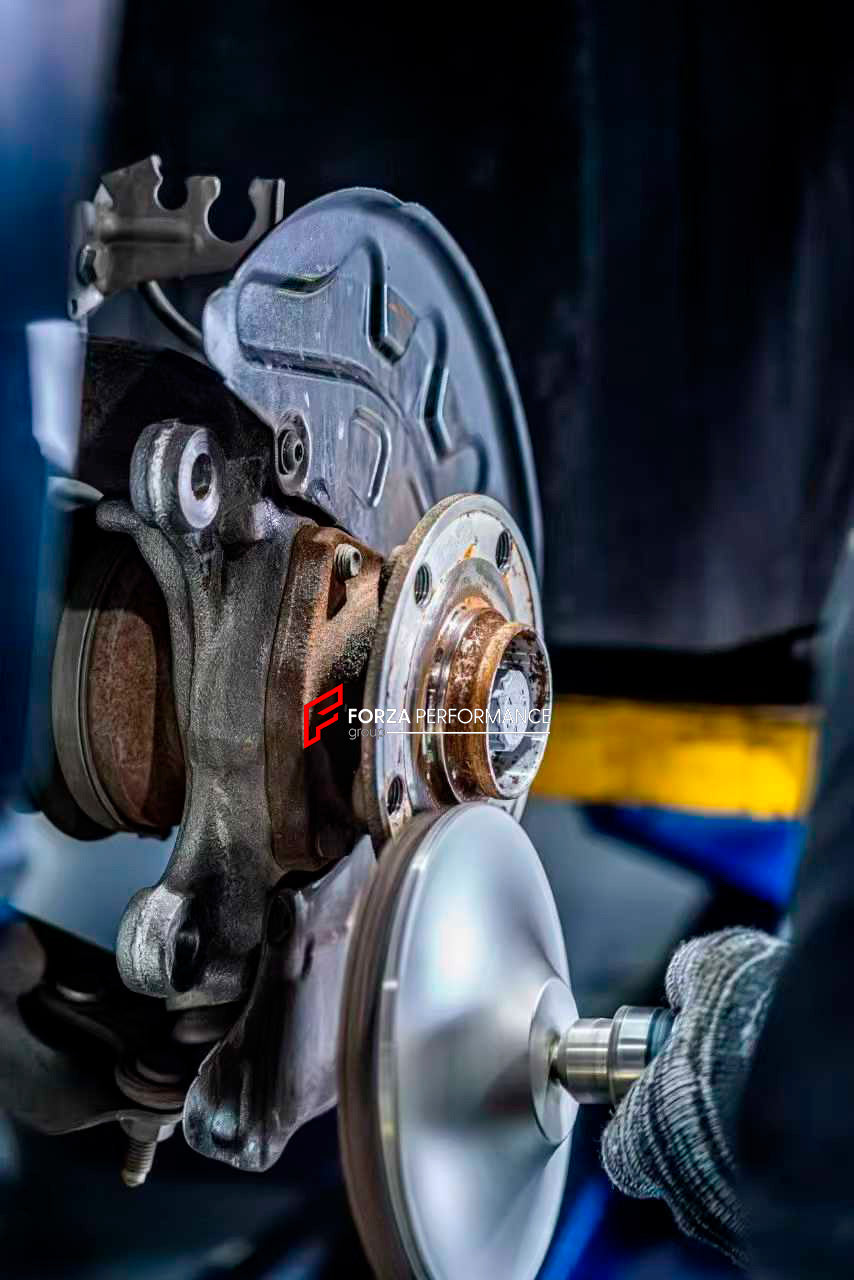 FRONT BIG BRAKE KIT BBK for VOLKSWAGEN GOLF MK7 5G 280TSI R LINE 2017 - 2020

Forza Performance Group offers various types of big brake kits, all types of aftermarket brake calipers, as well as genuine original brands of all types, such as AP Racing, Brembo, Akebono, AMG, M Performance, Audi, Porsche, Lamborghini, Toyota TRD, etc.

Current set includes:

2x Authentic AP Racing CP9200 4 Pot Front Brake Calipers

2x Front Brake Discs 390 mm

2x Brake Caliper Adapters
2x Brake Pads


PLEASE INCLUDE YOUR VIN, M