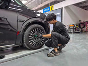 FRONT BIG BRAKE KIT BBK for ZEEKR 009 2022+

Forza Performance Group offers various types of big brake kits, all types of aftermarket brake calipers, as well as genuine original brands of all types, such as AP Racing, Brembo, Akebono, AMG, M Performance, Audi, Porsche, Lamborghini, Toyota TRD, etc.

Current set includes:

2x Authentic AP Racing CP9560 6 Pot Front Brake Calipers

2x Front Brake Discs 370 mm

2x Brake Caliper Adapters
2x Brake Pads


PLEASE INCLUDE YOUR VIN, MODEL AND YEAR WHEN PURCHASING.
