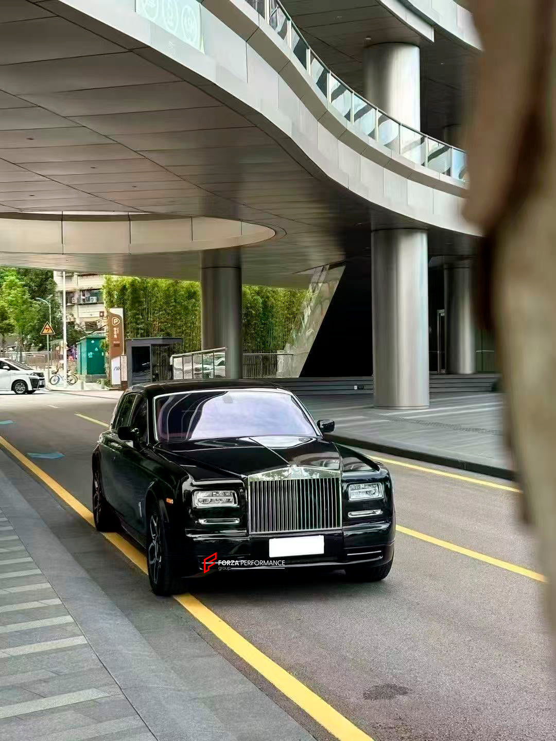 CONVERSION BODY KIT for ROLLS ROYCE PHANTOM 2004-2012 to 7TH Gen

Set includes:

Front Bumper
Headlights
Front Fenders

Material: Plastic + Carbon

NOTE: Professional installation is required



Why “Contact Us for Pricing”?

We don’t display fixed prices because our goal is to offer you the most competitive deal possible. Product costs often decrease over time, and by requesting a quote, you’ll receive our most up-to-date price on market.

Payment ►
Visa

Mastercard

PayPal with a credit card (add 4.4% at 