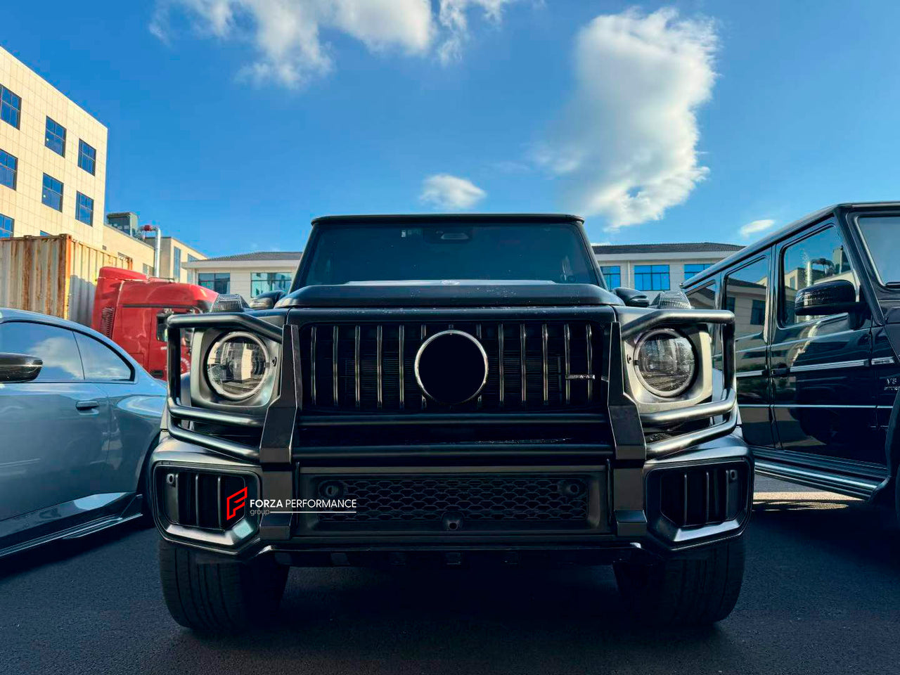 FRONT BUMPER PROTECTOR GRILLE PROTECTOR BULL BAR GUARD for MERCEDES BENZ G-CLASS W465 G63 2024+

Set includes:

Bull Bar

Material: Stainless Steel
