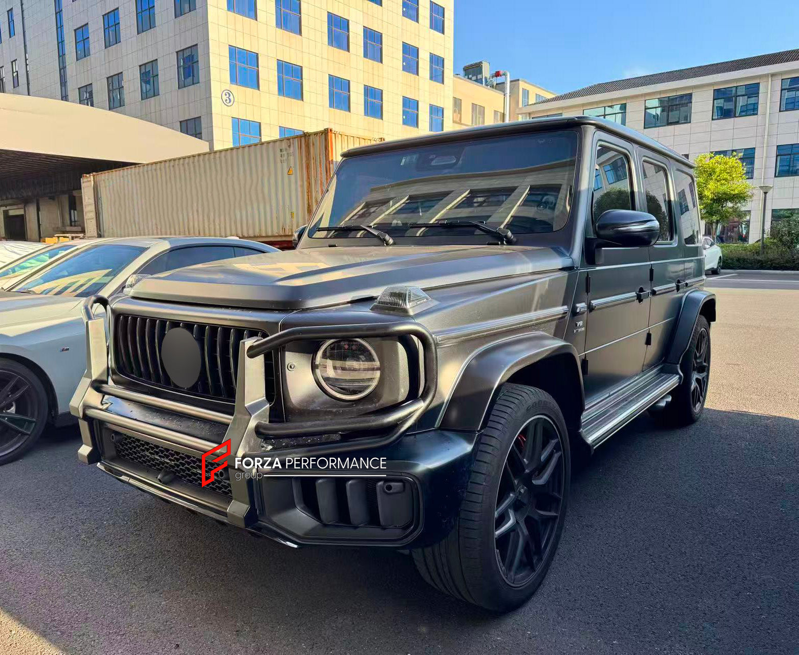 FRONT BUMPER PROTECTOR GRILLE PROTECTOR BULL BAR GUARD for MERCEDES BENZ G-CLASS W465 G63 2024+

Set includes:

Bull Bar

Material: Stainless Steel
