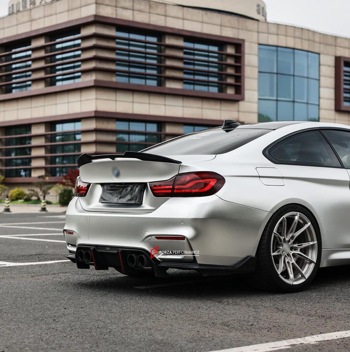 FRONT LIP REAR DIFFUSER REAR SPOILER for BMW M3 M4 F80 F82 F83 2014 - 2020 FORZA PERFORMANCE Custom fit Dry Carbon VTEN Design Style
Set includes:

Front Lip
Rear Diffuser
Rear Spoiler
Material: Plastic

NOTE: Professional installation is required.