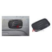FUEL TANK CAP TRIM COVER for JETOUR T2 TRAVELLER 2024+

Set includes:
Fuel Tank Cap Trim Cover

Material: Plastic

NOTE: Professional installation is required.