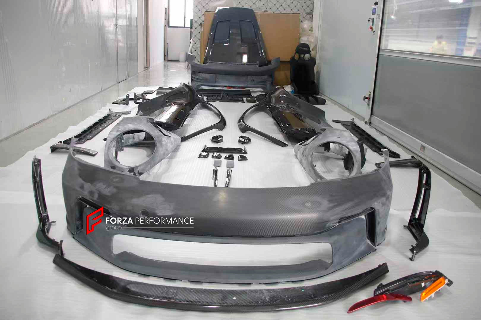 FULL CARBON SHELL REPLACEMENT PARTS for PORSCHE 911 992.1 GT3 RS 2019 - 2025
Set includes:

Front Lip
Front Bumper
Hood Bonnet
Front Fenders
Side Skirts
Doors
Quarter Panel
Engine Lid
Rear Duck Spoiler
Rear Bumper
Rear Diffuser
Rear Wing Spoiler
Material: Dry Carbon

NOTE: Professional installation is required.