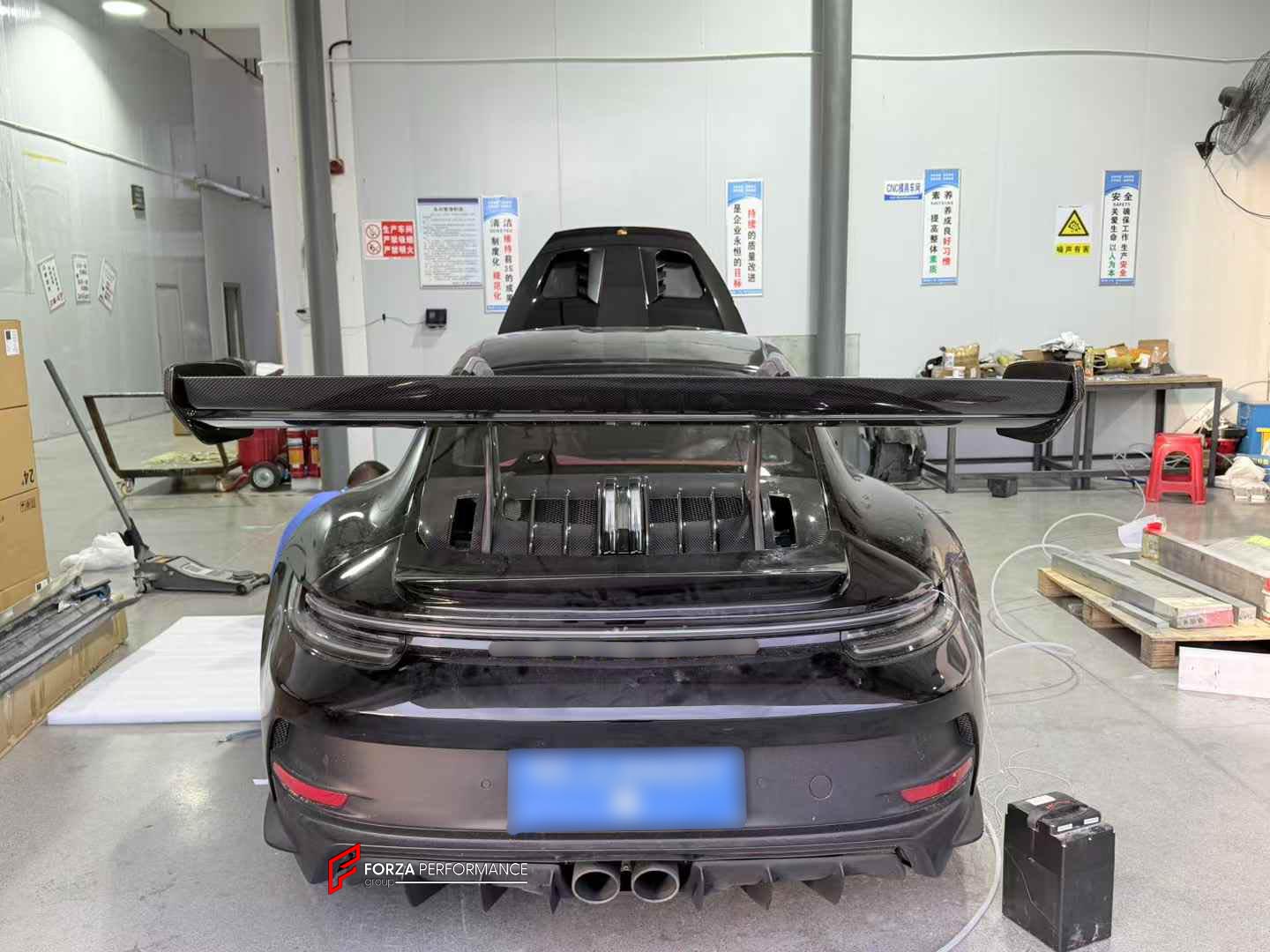 FULL CARBON SHELL REPLACEMENT PARTS for PORSCHE 911 992.1 GT3 RS 2019 - 2025
Set includes:

Front Lip
Front Bumper
Hood Bonnet
Front Fenders
Side Skirts
Doors
Quarter Panel
Engine Lid
Rear Duck Spoiler
Rear Bumper
Rear Diffuser
Rear Wing Spoiler
Material: Dry Carbon

NOTE: Professional installation is required.