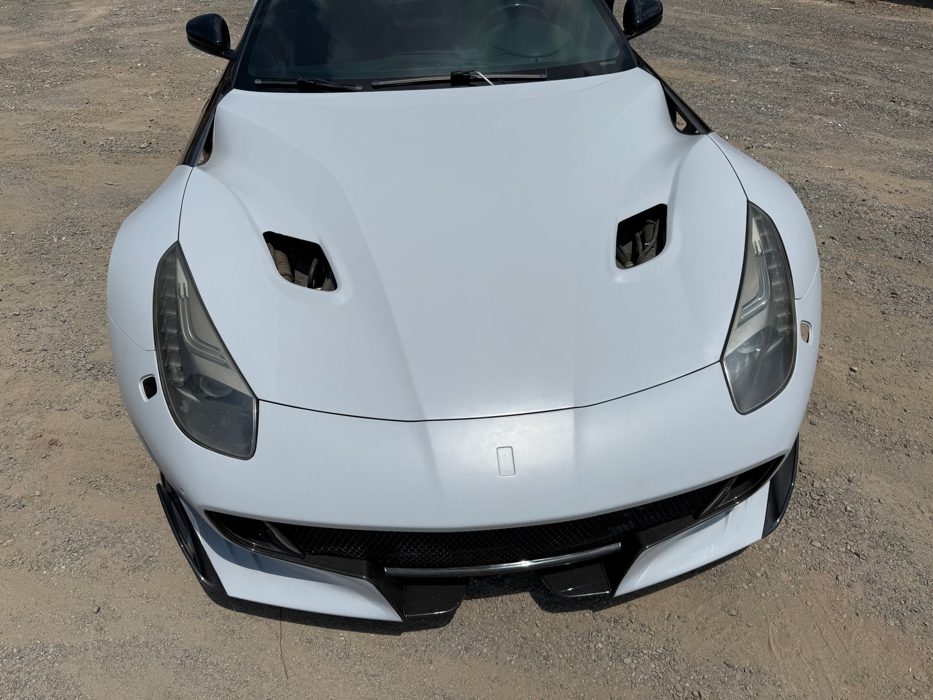 CONVERSION FULL DRY CARBON BODY KIT FOR FERRARI F12 TDR 2015-2017