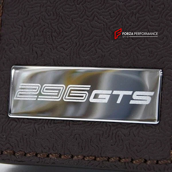 GENUINE FERRARI CARBON KEY SHELL for FERRARI 296 GTS GTB

Set includes:

Key Shell

Material: Carbon, Leather
