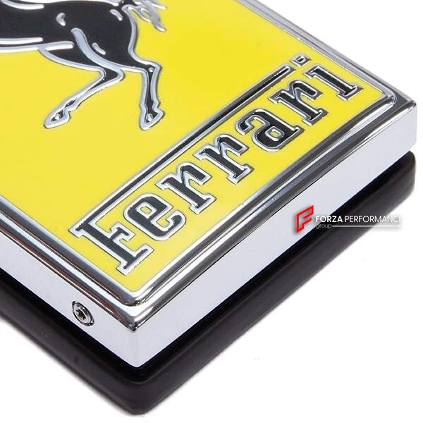GENUINE FERRARI CARBON KEY SHELL for FERRARI 296 GTS GTB

Set includes:

Key Shell

Material: Carbon, Leather

