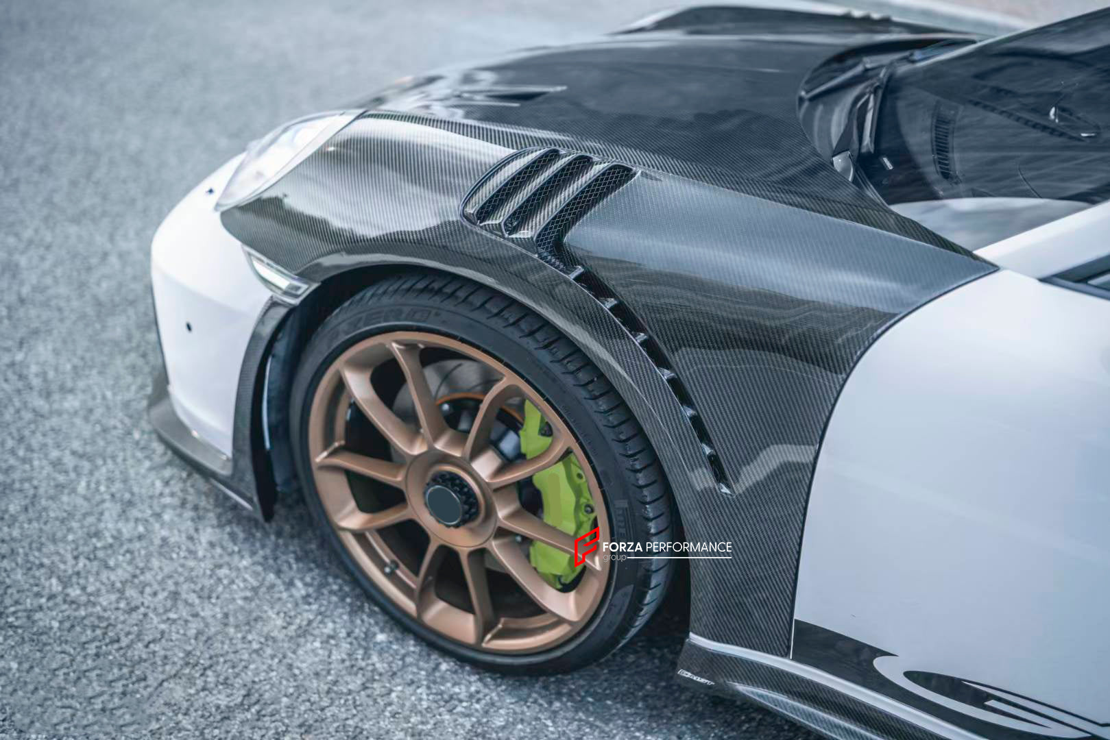 GT3 RS CARBON BODY KIT for PORSCHE 911 CARRERA 991.2 2015 - 2020

Set includes:
Front Lip
Front Bumper
Hood / Bonnet
Front Fenders
Side Skirts
Rear Spoiler
Rear Bumper
Rear Diffuser

Material: Carbon Fiber

* Each part of this kit can be sent separately. Please contact us if you need a specific part.