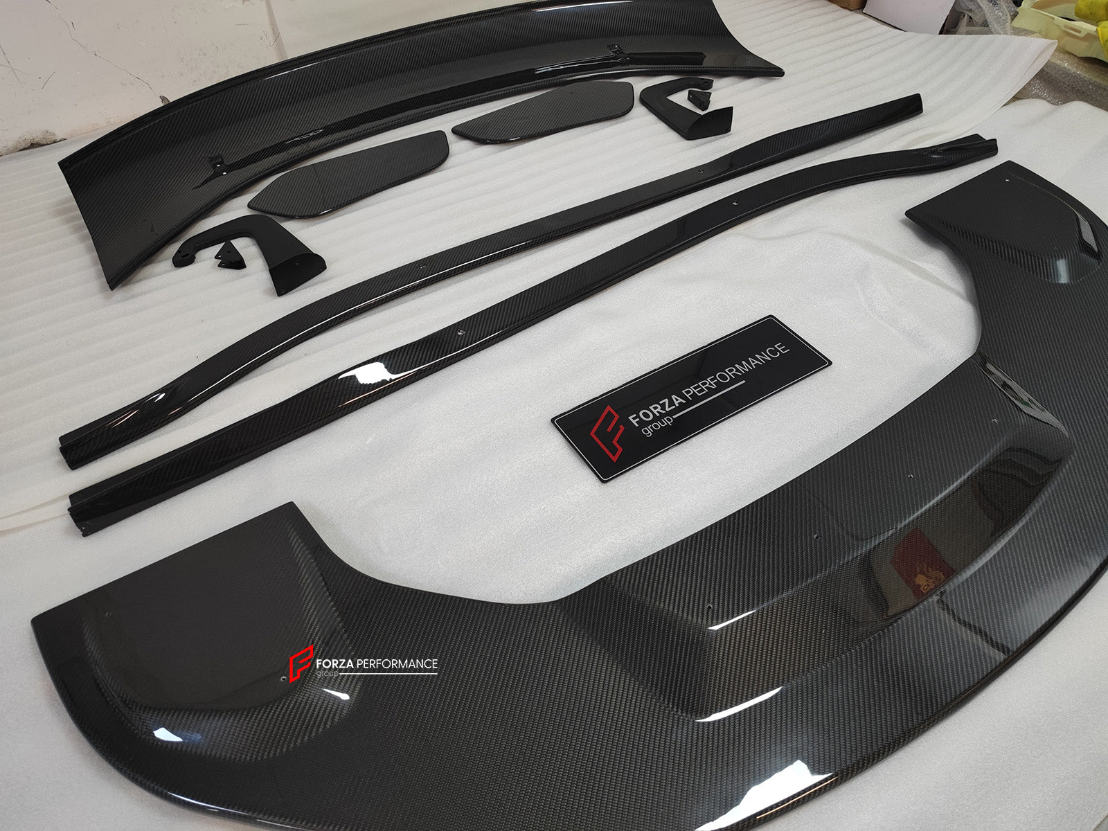 GT4 STYLE CARBON BODY KIT for LOTUS EMIRA

Set includes:

Front Lip
Side Skirts
Rear Spoiler

Material: Carbon

Note: Professional installation is required.

CONTACT US FOR PRICING