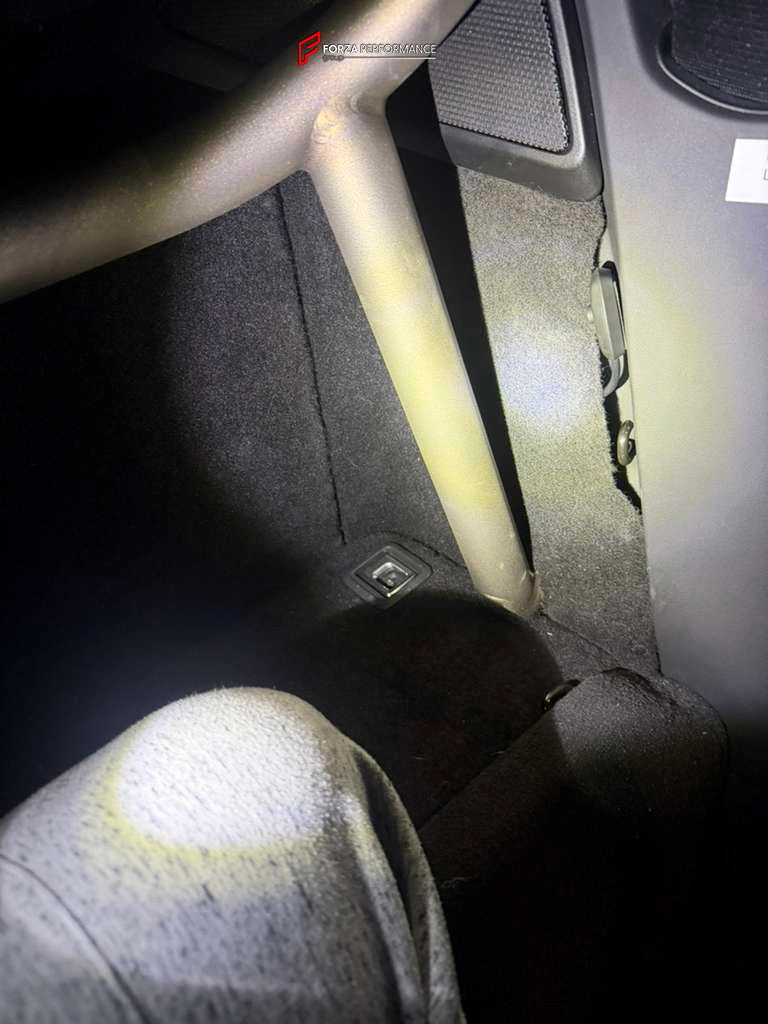 REAR HARNESS STRUT BAR for LOTUS EMIRA 2022+

Set includes:

Harness Bar

Material: Chromoly Alloy Steel

Note: Professional installation is required.
