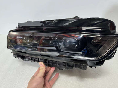 HEADLIGHTS for BMW 7-SERIES G70 G71 2022+  Set includes:  Headlights
