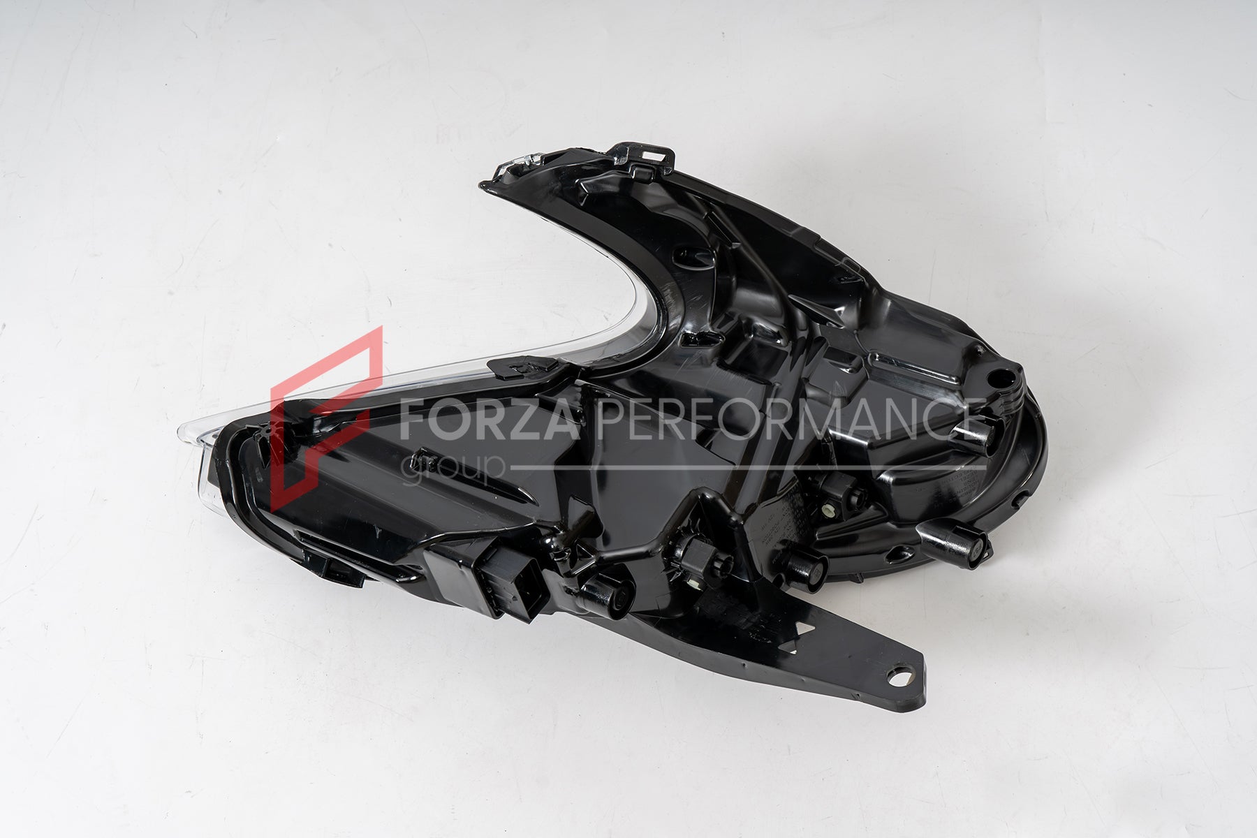 HEADLIGHTS for McLaren 650S 675LT

Set includes:

Left and Right Headlights

Part Number: MCL-HL650S, 12A3350CP
