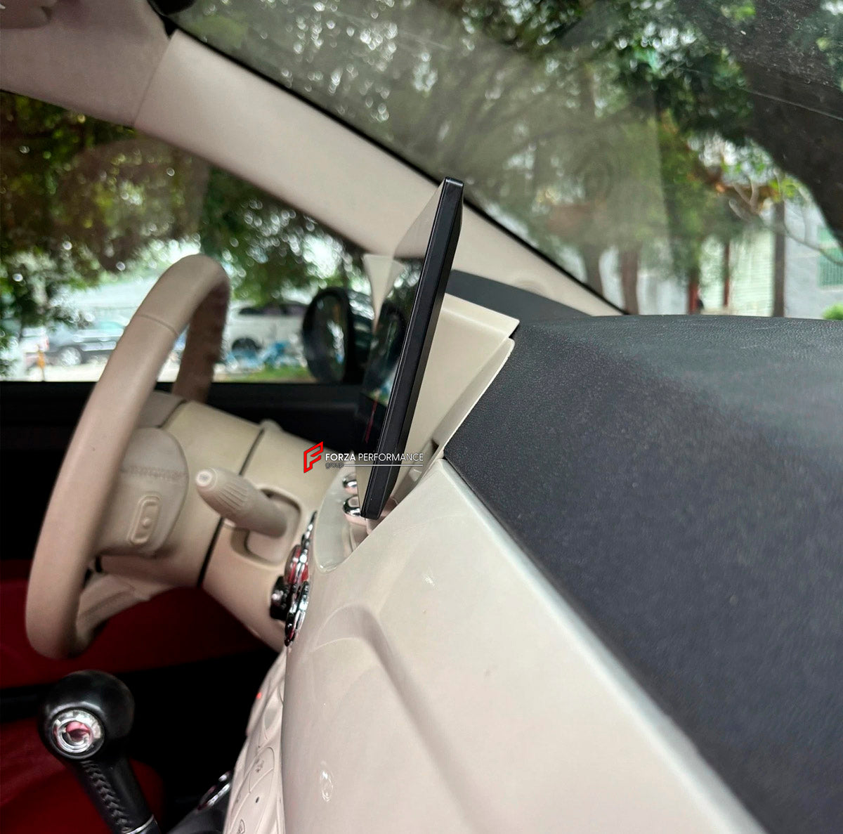 Interior Kit for Fiat 500 2007 - 2024
Set includes:

Interior Kit
Material: Plastic

NOTE: Professional installation is required.