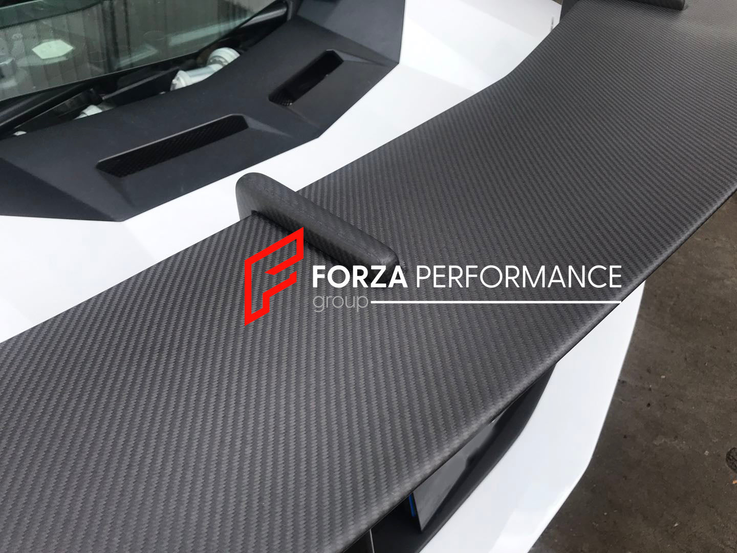 CONVERSION BODY KIT LP750 SV STYLE FOR LAMBORGHINI AVENTADOR LP700 (2011 - 2015)