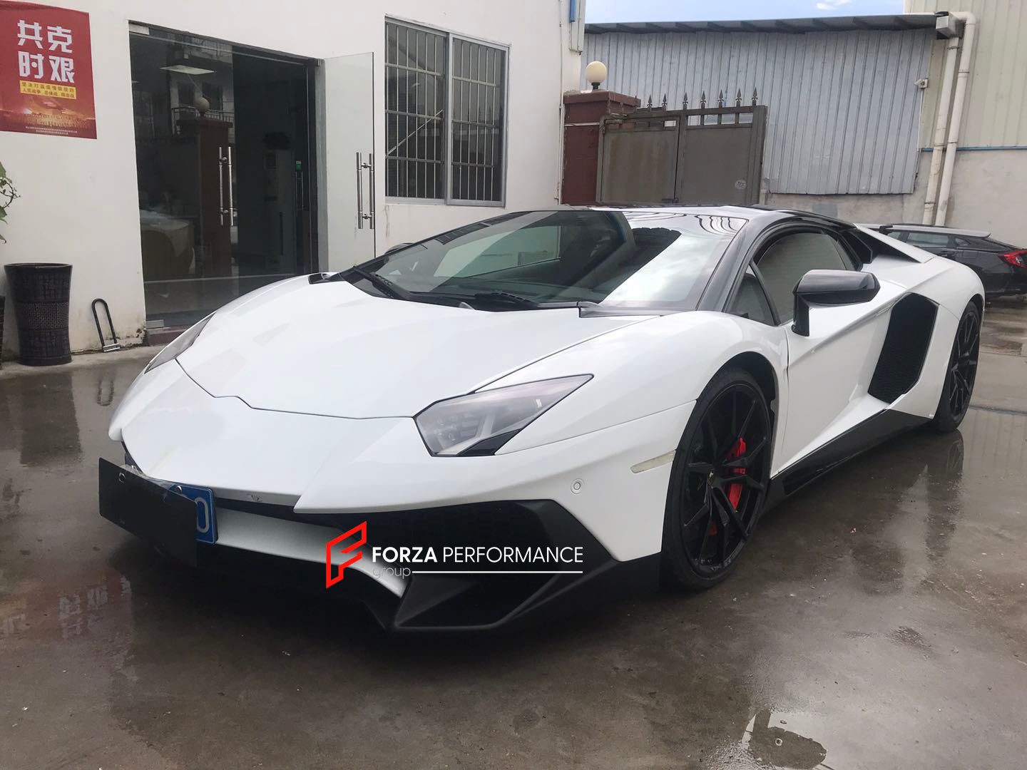 CONVERSION BODY KIT LP750 SV STYLE FOR LAMBORGHINI AVENTADOR LP700 (2011 - 2015)