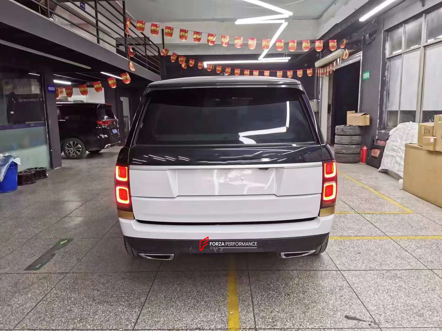 LAND ROVER RANGE ROVER VOGUE MODEL 2013 - 2017 Body Kit to SVA 2020