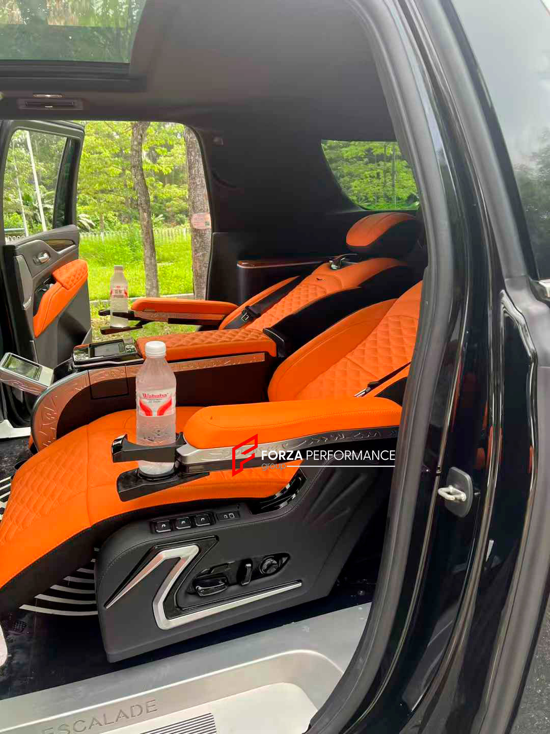 LUXURY VIP SEATS SET for CADILLAC ESCALADE 2021 - 2024

Functions: Ventilation, heating, massage, touch screen, zero gravity, folding tabel, refrigerator, adjustments, cup holders.

Instalation on the original car screw hole position.

NOTE: Professional installation is required.

CONTACT US FOR PRICING