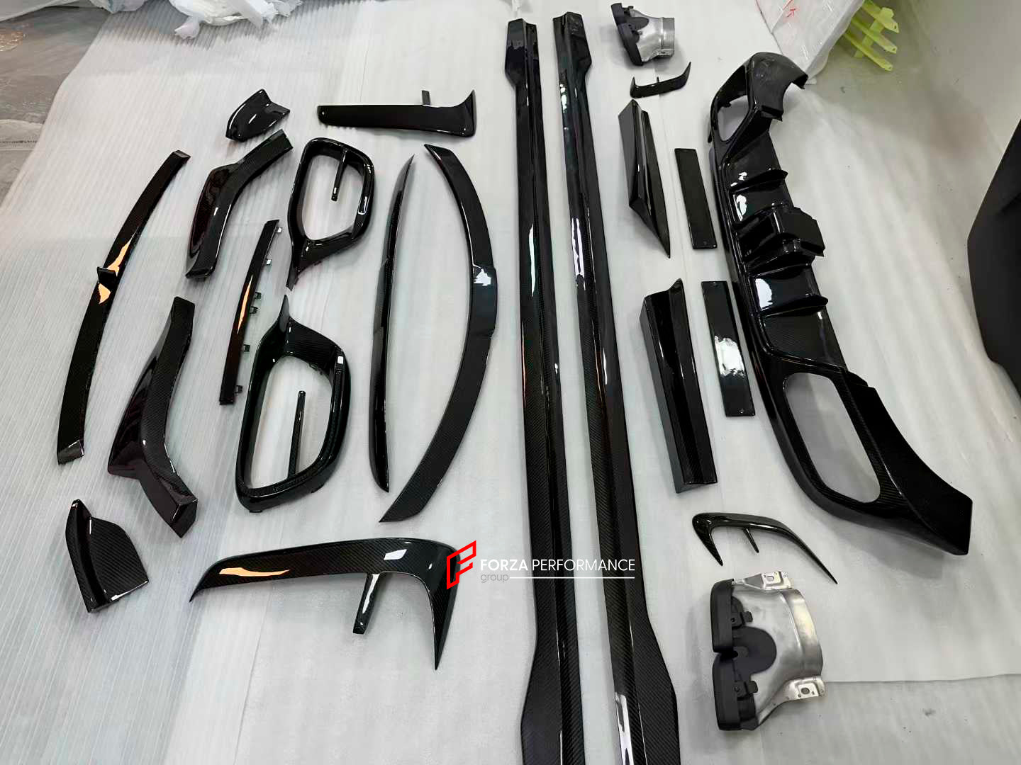 MANSORY CARBON BODY KIT FOR MERCEDES BENZ S CLASS AMG W223 2020+