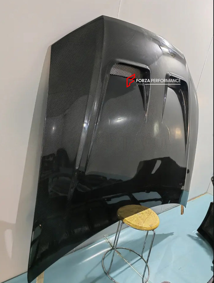 DRY CARBON HOOD for AUDI Q8 2019 - 2023  Set includes:  Hood
